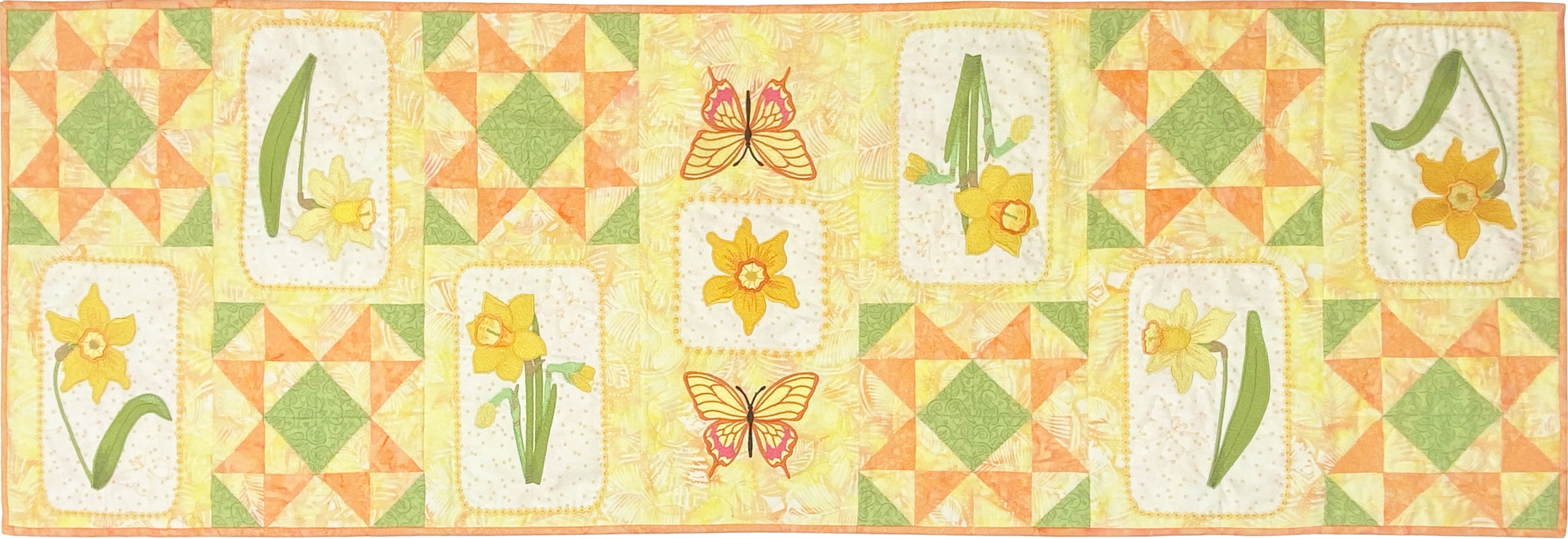 Daffodil Delight Table Runner
