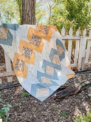 Daisie Chains Quilt Pattern