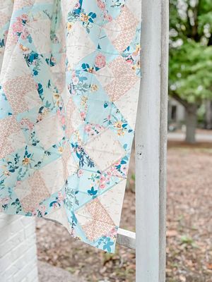 Azalea Bay Quilt Pattern