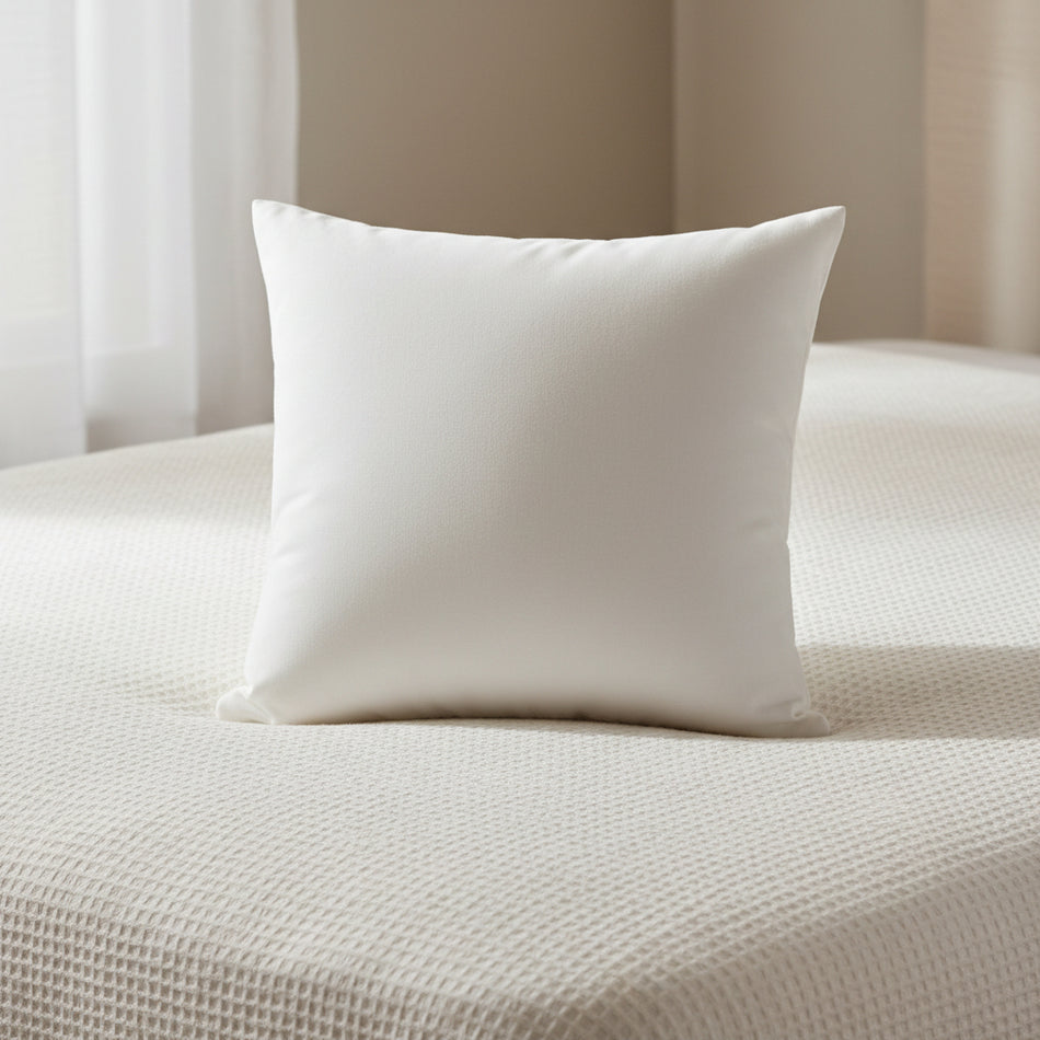 Cuddle Dreamz® Pillow Form — 14" x 14"