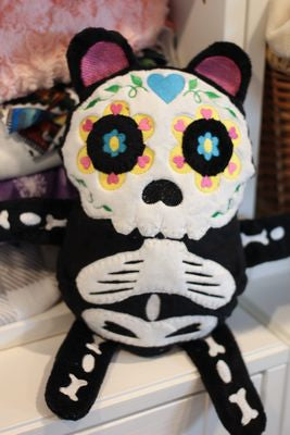 Sugar Skull Bear Stuffie ITH Embroidery Project