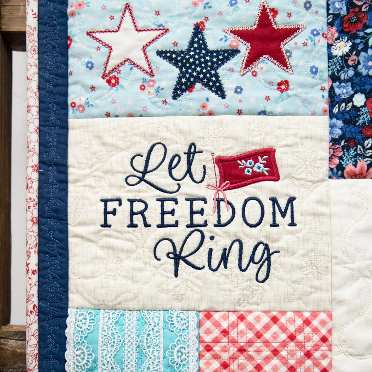Star-Spangled Beauty Ladder Quilt