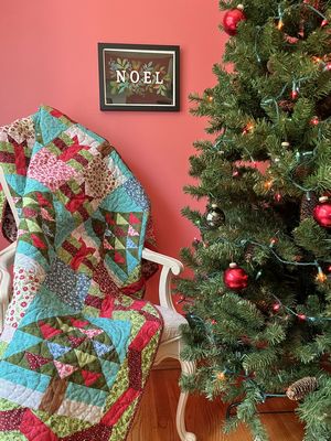 Holly Jolly Christmas Pattern
