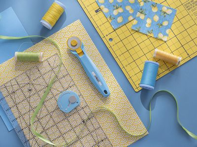 Olfa 28mm Aqua Handle Quick Change Rotary Cutter