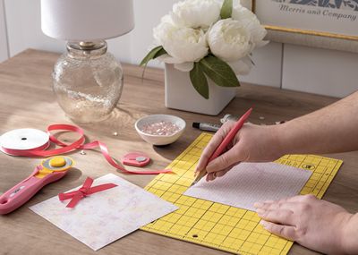 Olfa 45mm Pink Handle Quick Change Rotary Cutter