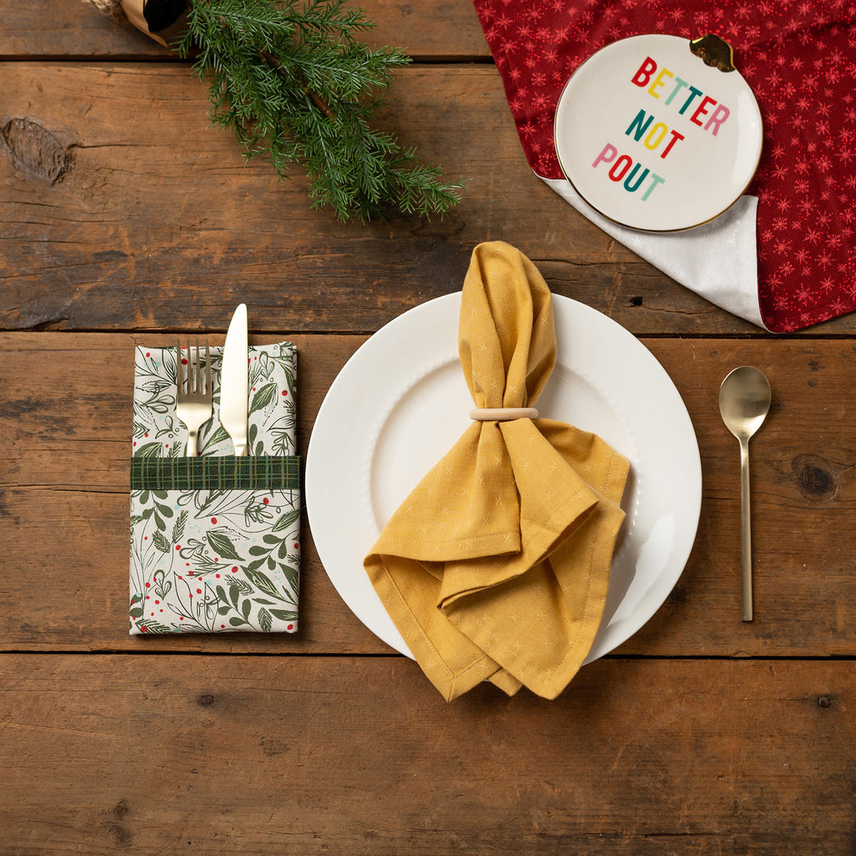 Neat + Tidy Napkin Trio Pattern