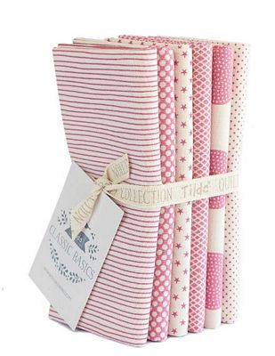 Tilda Basic Classics Fat Quarter Bundle Pink